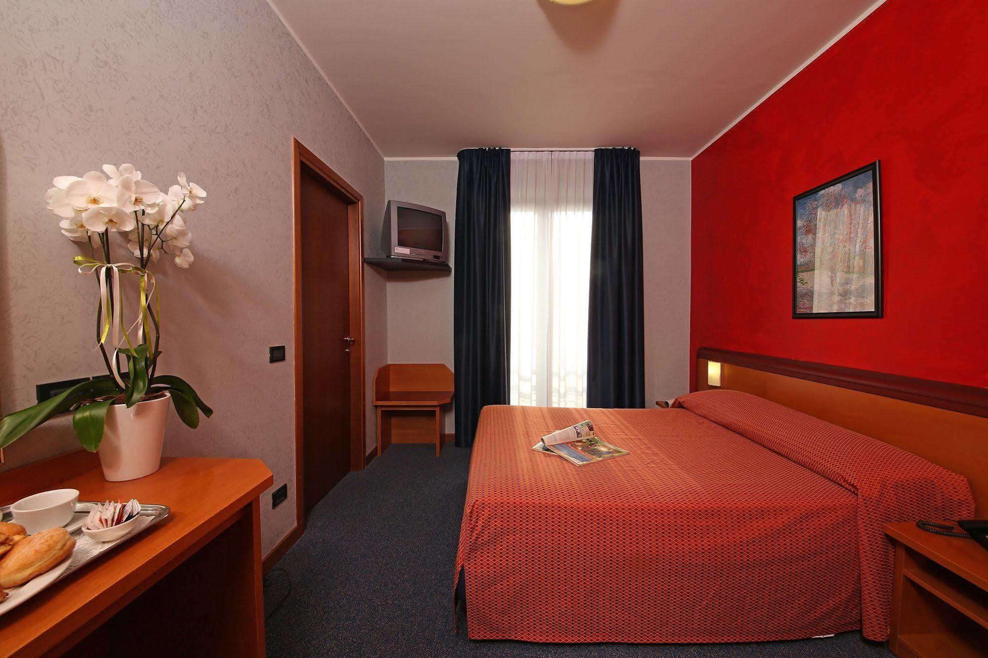 Hotel Residence Ducale Porto Mantovano Exteriér fotografie